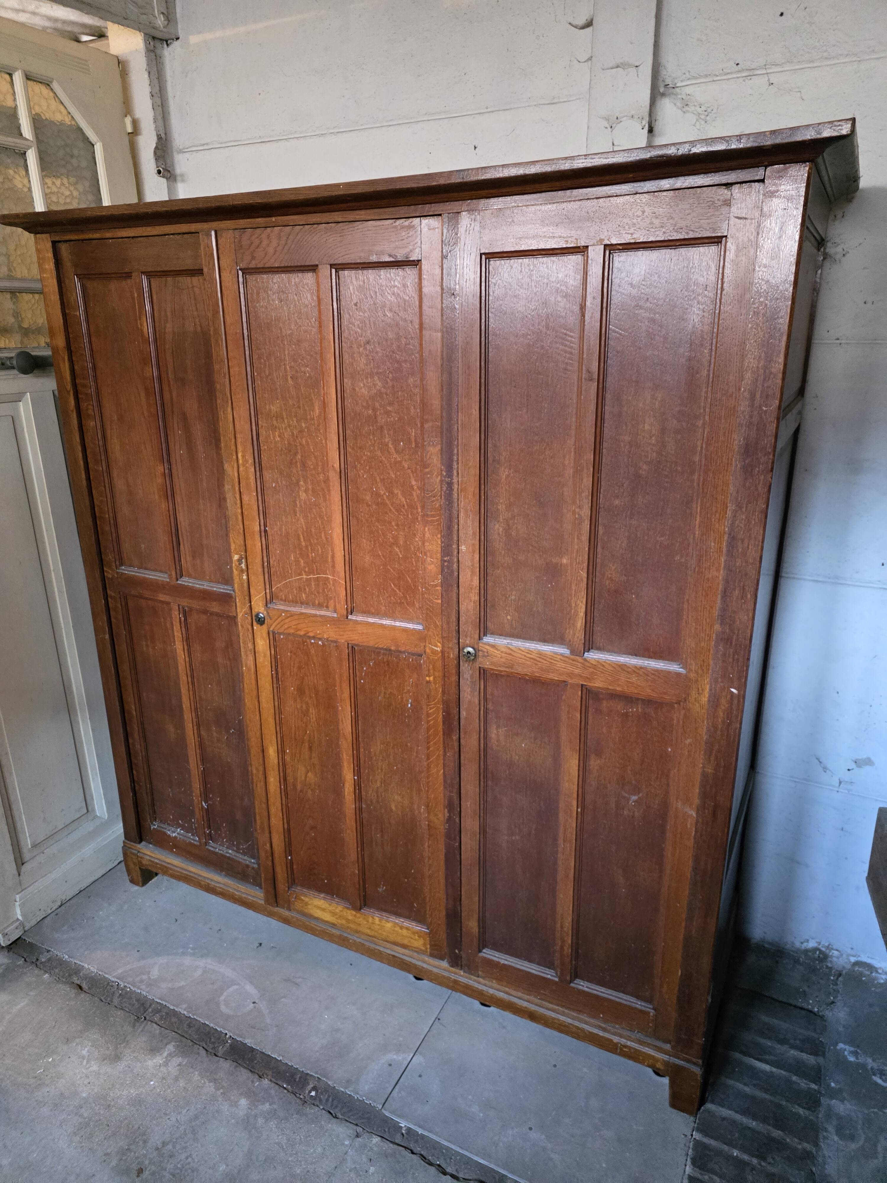 3-door workshop cabinet in solid oak