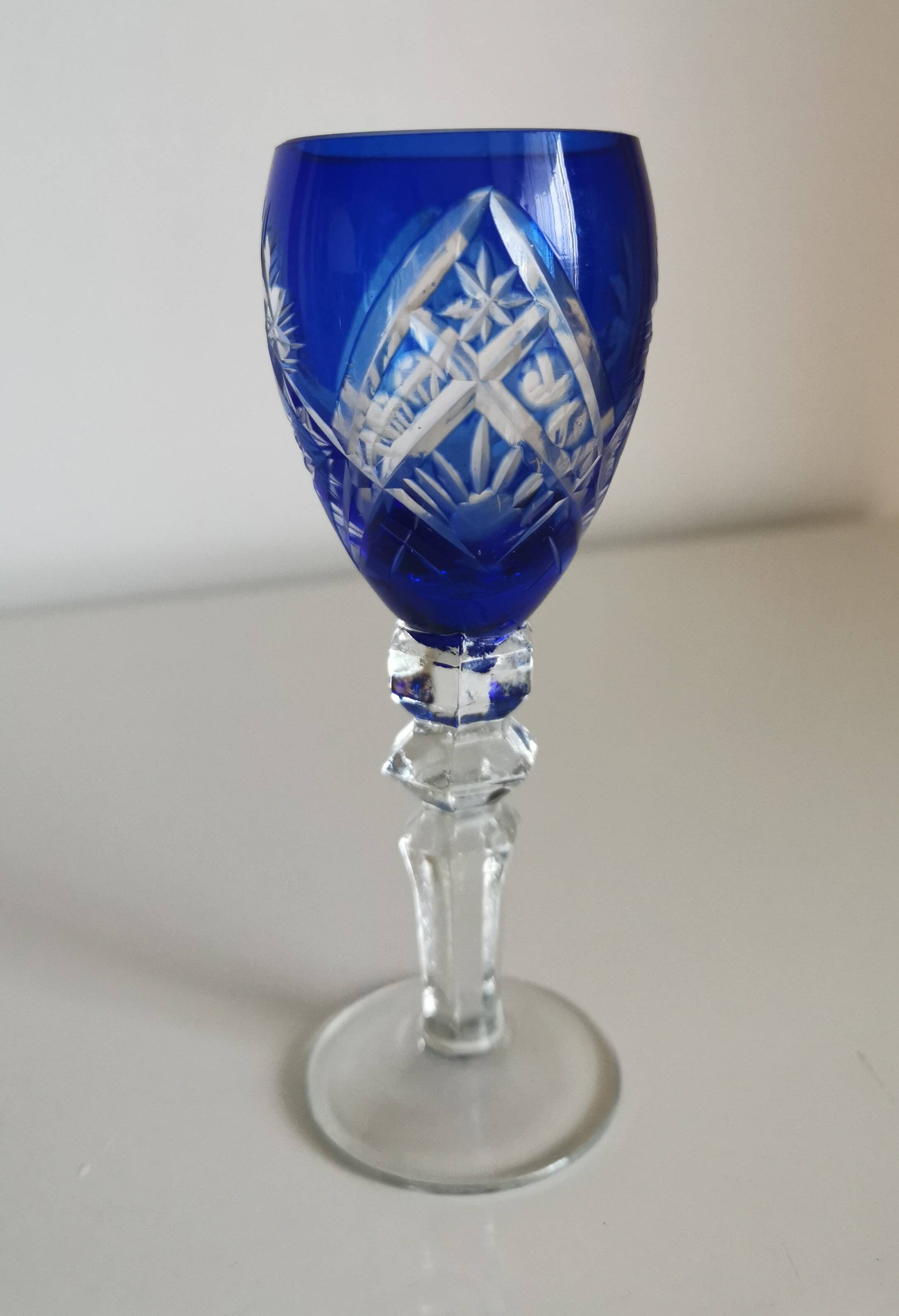 Carafe et 6 verres - verre taillé