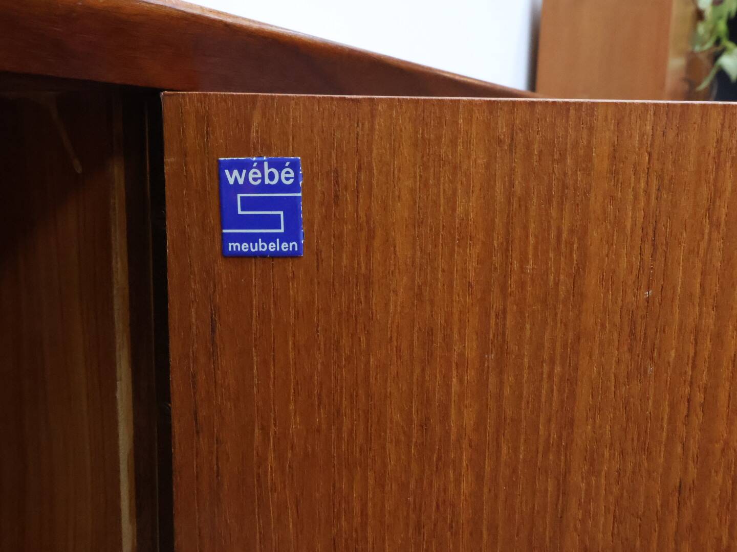 Vintage wandmeubel Louis van teeffelen nr 11