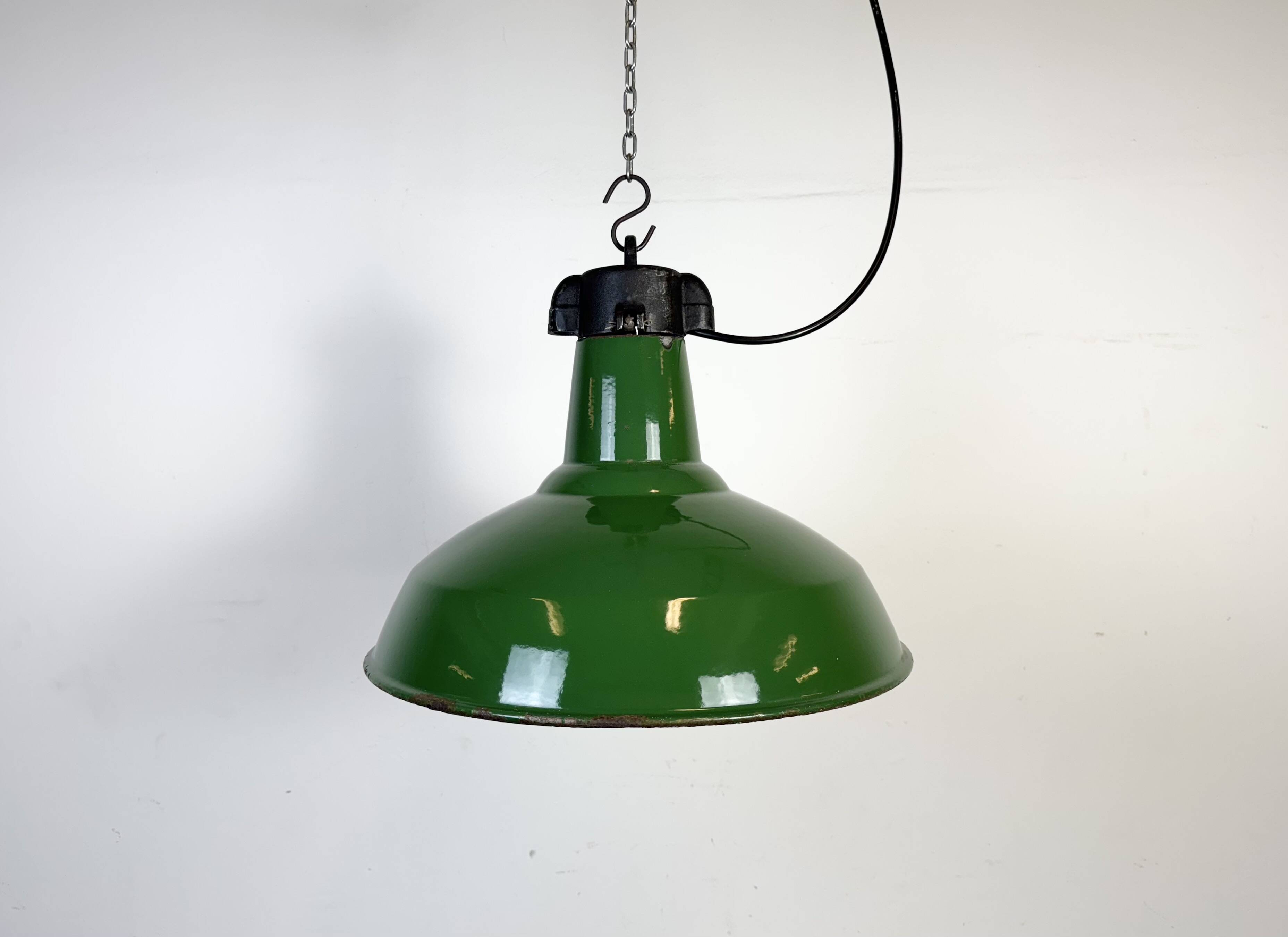 Industrial Green Enamel Factory Pendant Lamp, 1960s