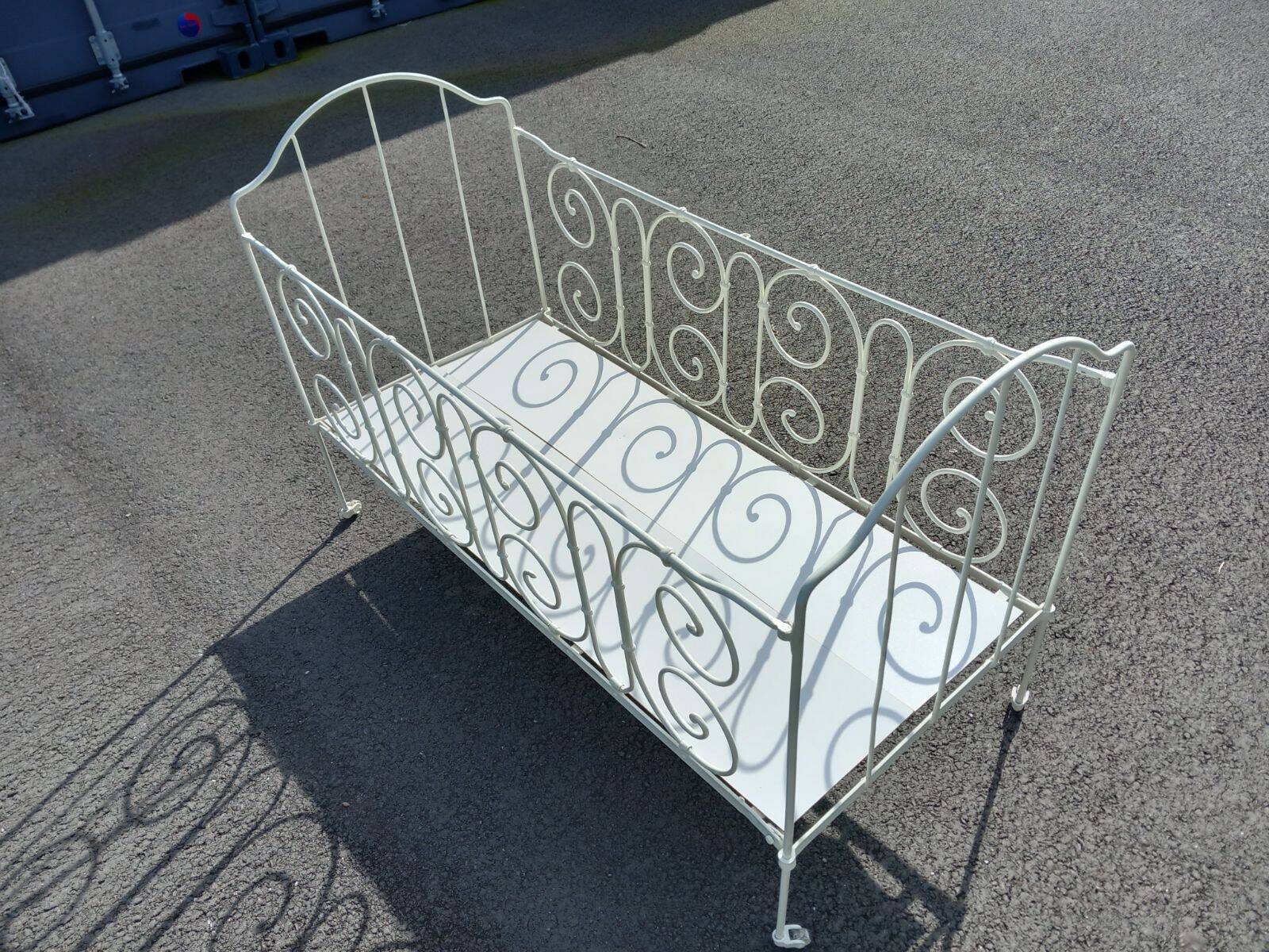 Wrought iron sofa bed + mattress + 2 sheets