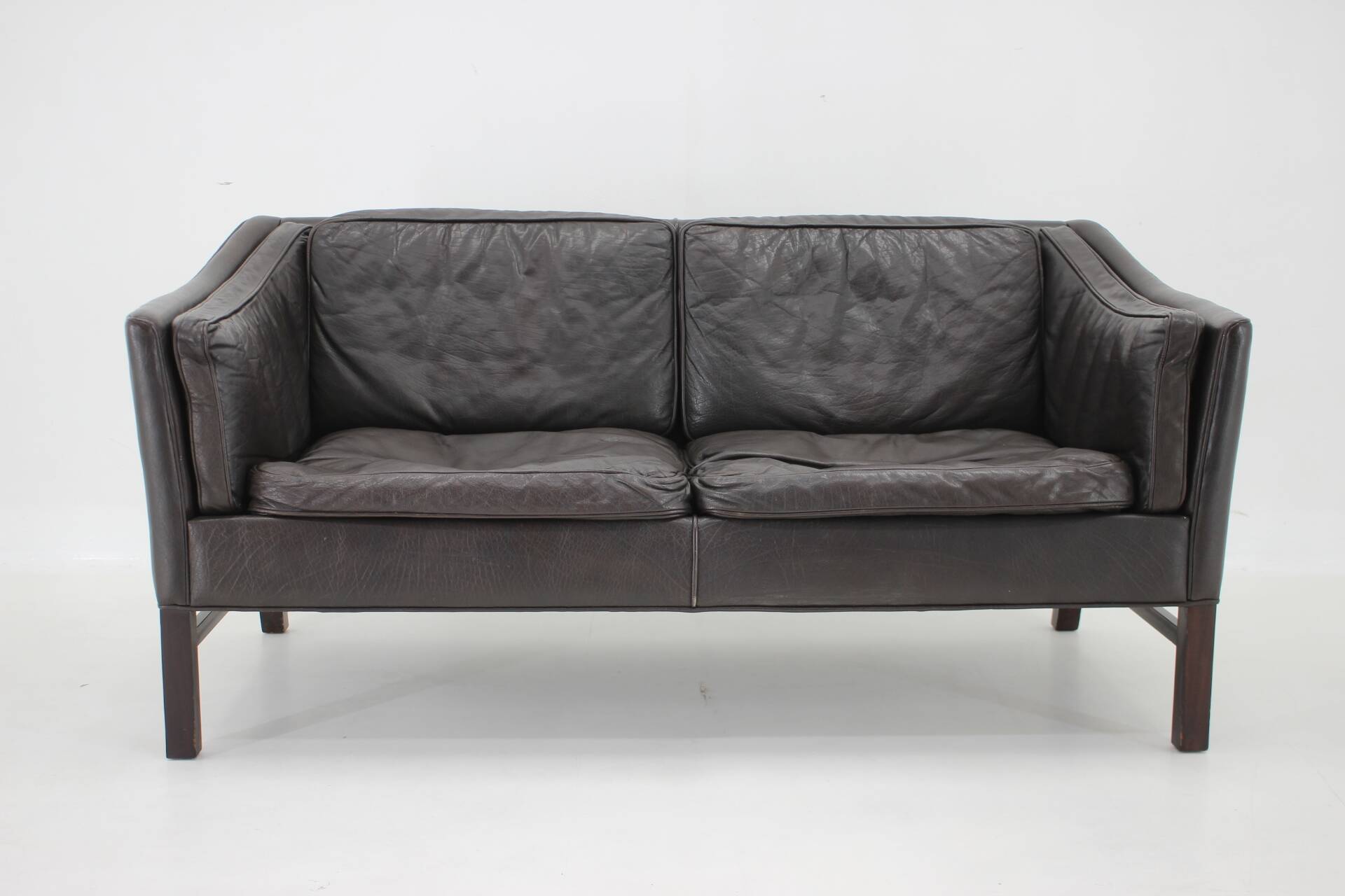1970s danish 2-seater sofa in dark brown leather