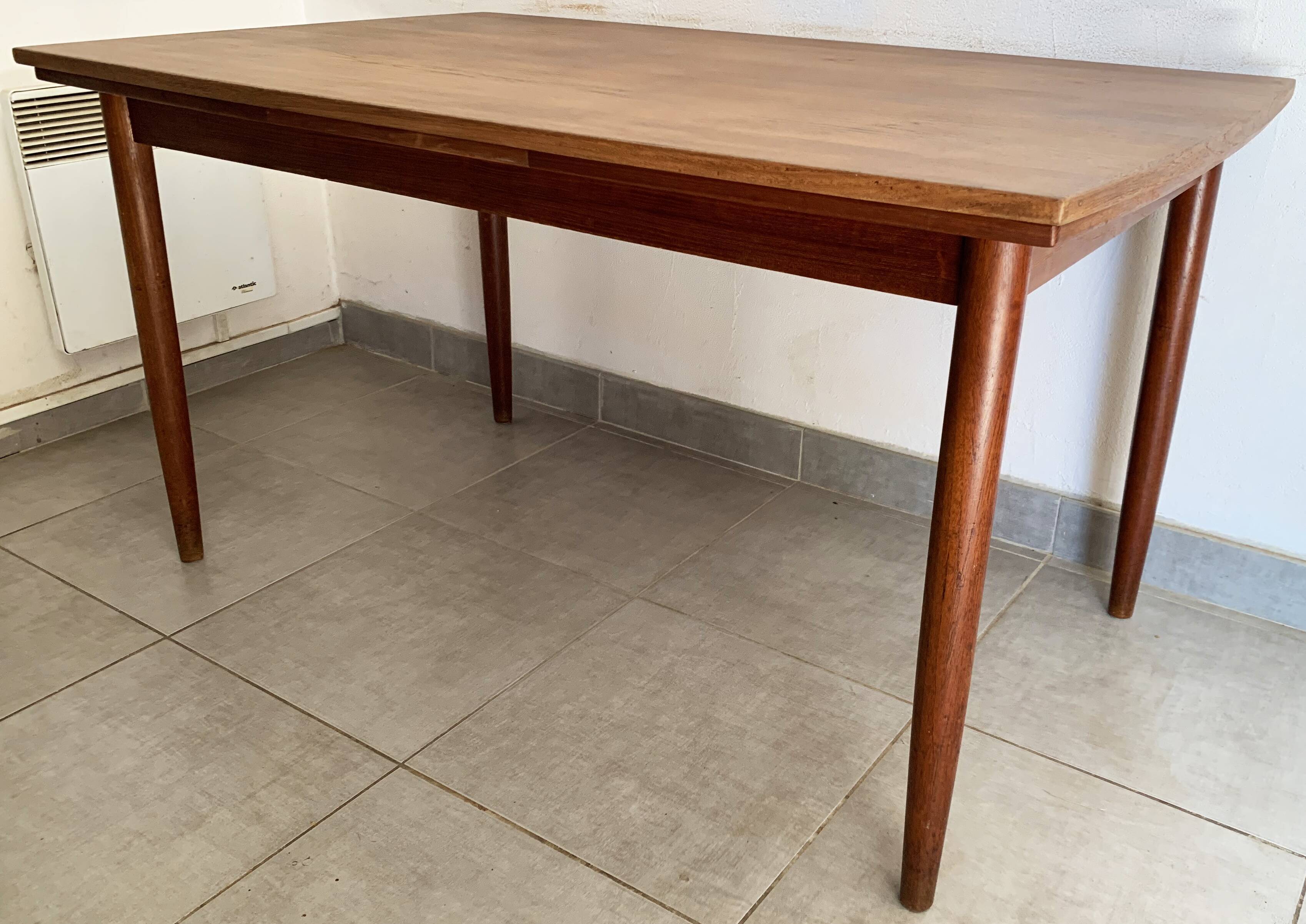 Vintage Danish dining table from the 60s extendable teak