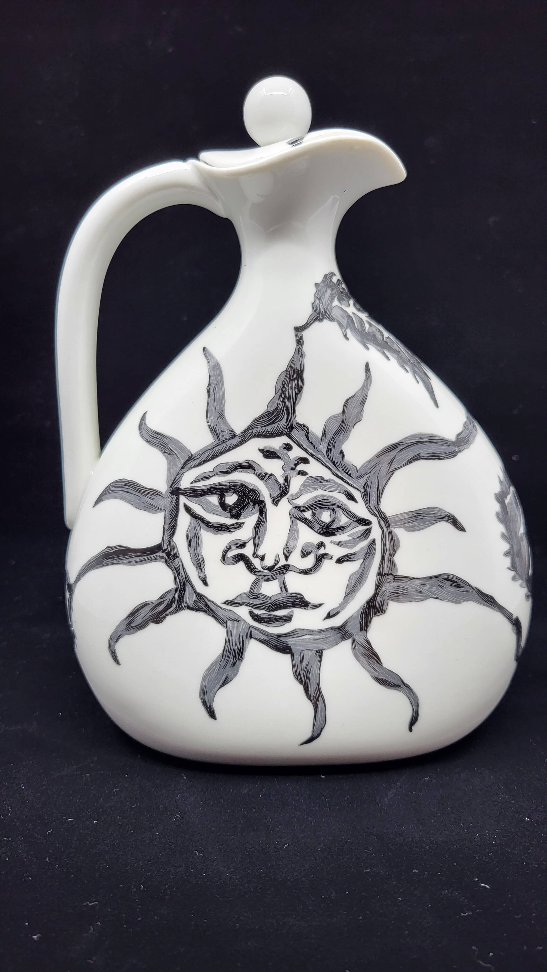 Bottle Jean Lurçat by Haviland Limoges in porcelain France