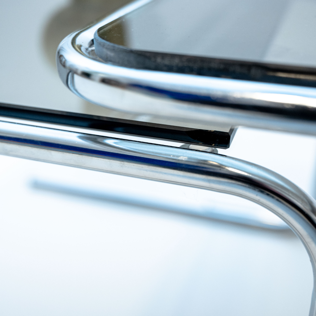 Tubular nesting tables