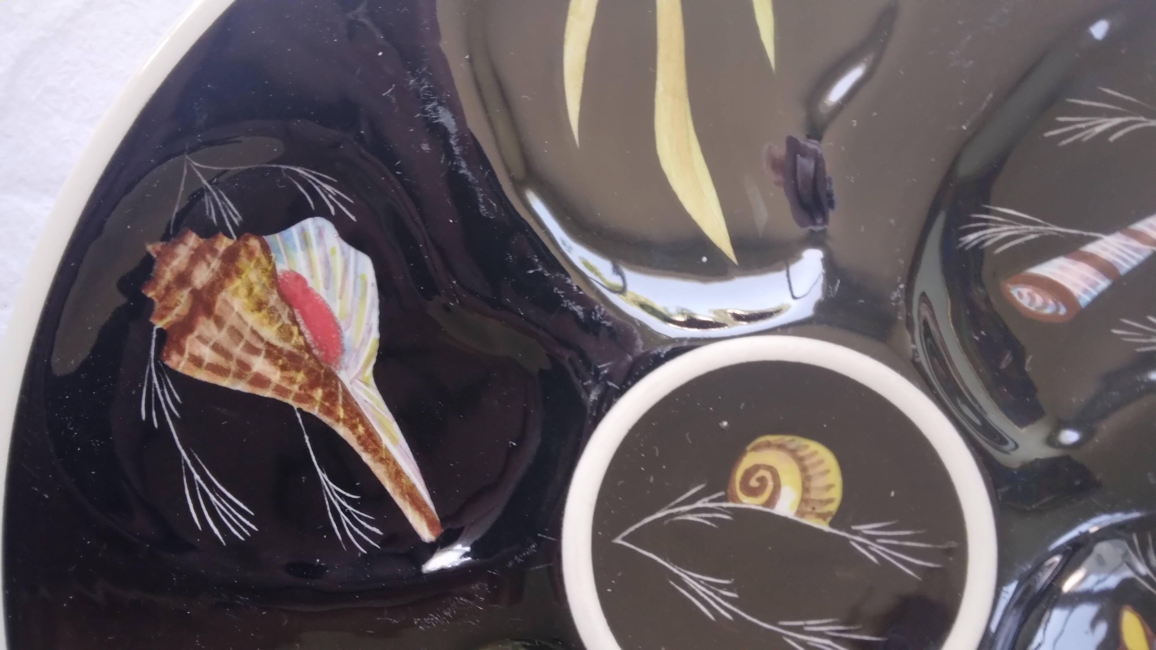 Henriot quimper oyster plates