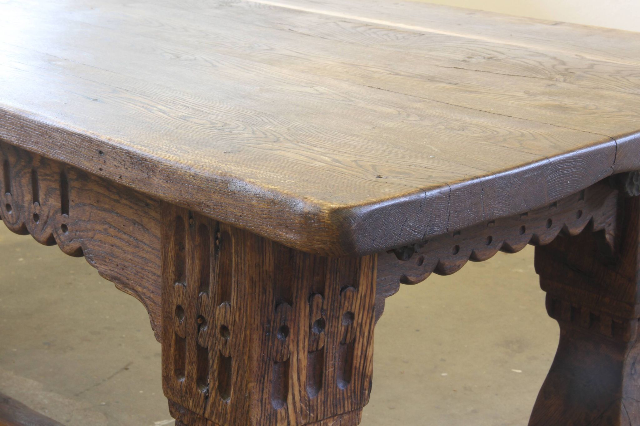 Large 17th century Jacobean style Baroque Farmhouse Refectory Table – Early