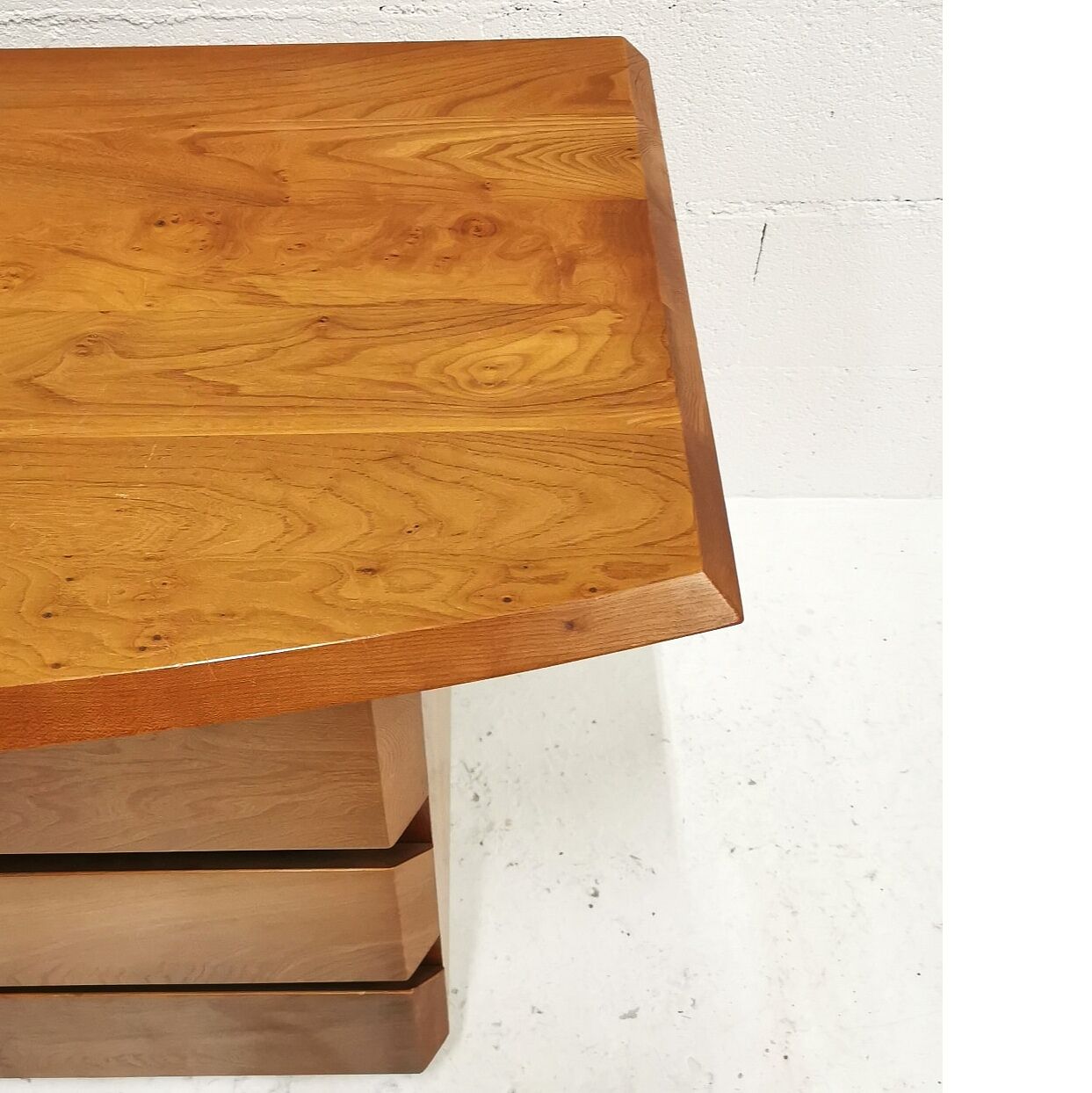 Elm chest of drawers, Roche bobois