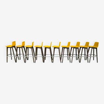 10 Spanish bar stools