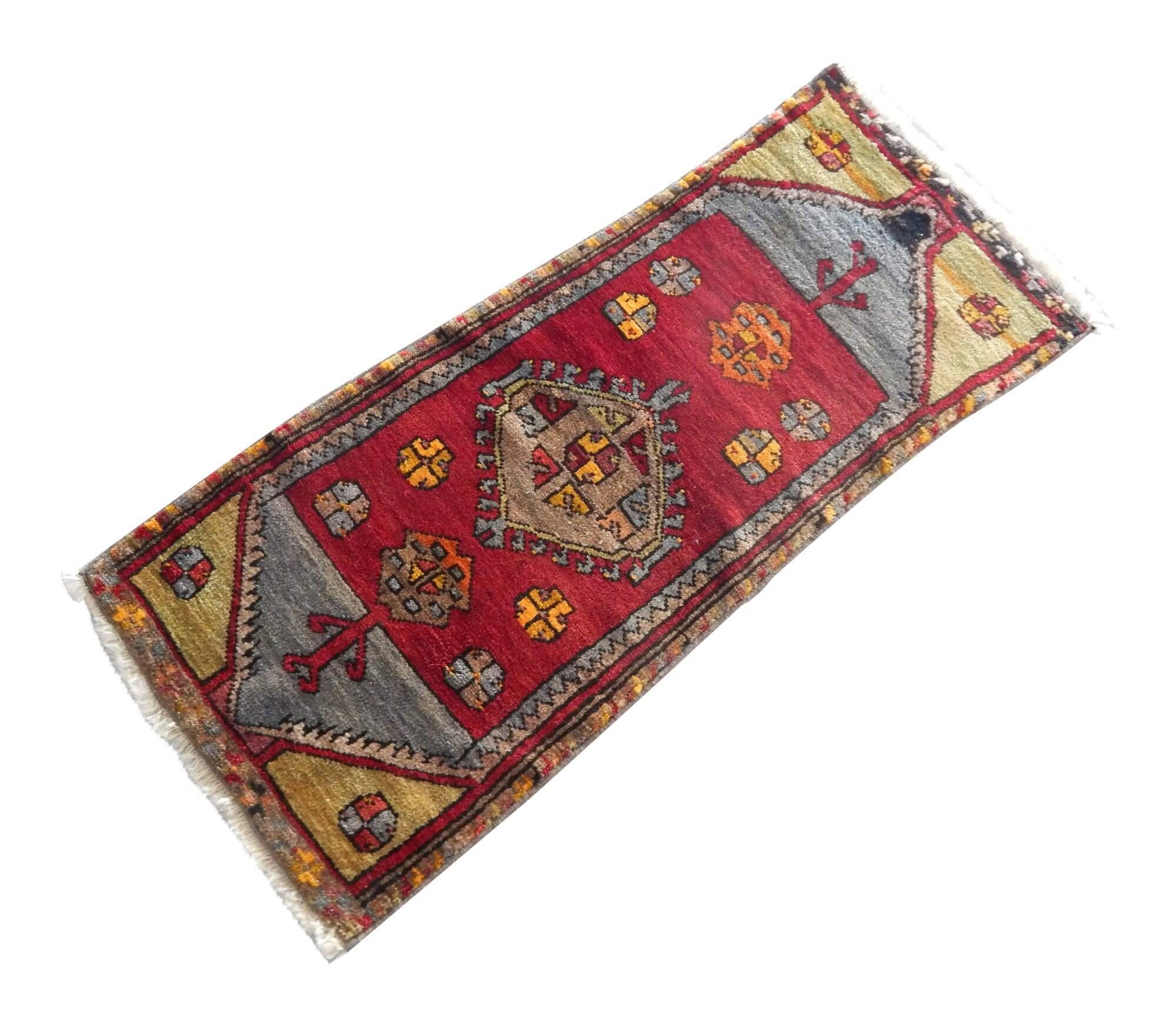 Vintage Turkish Oushak rug 46x109 cm