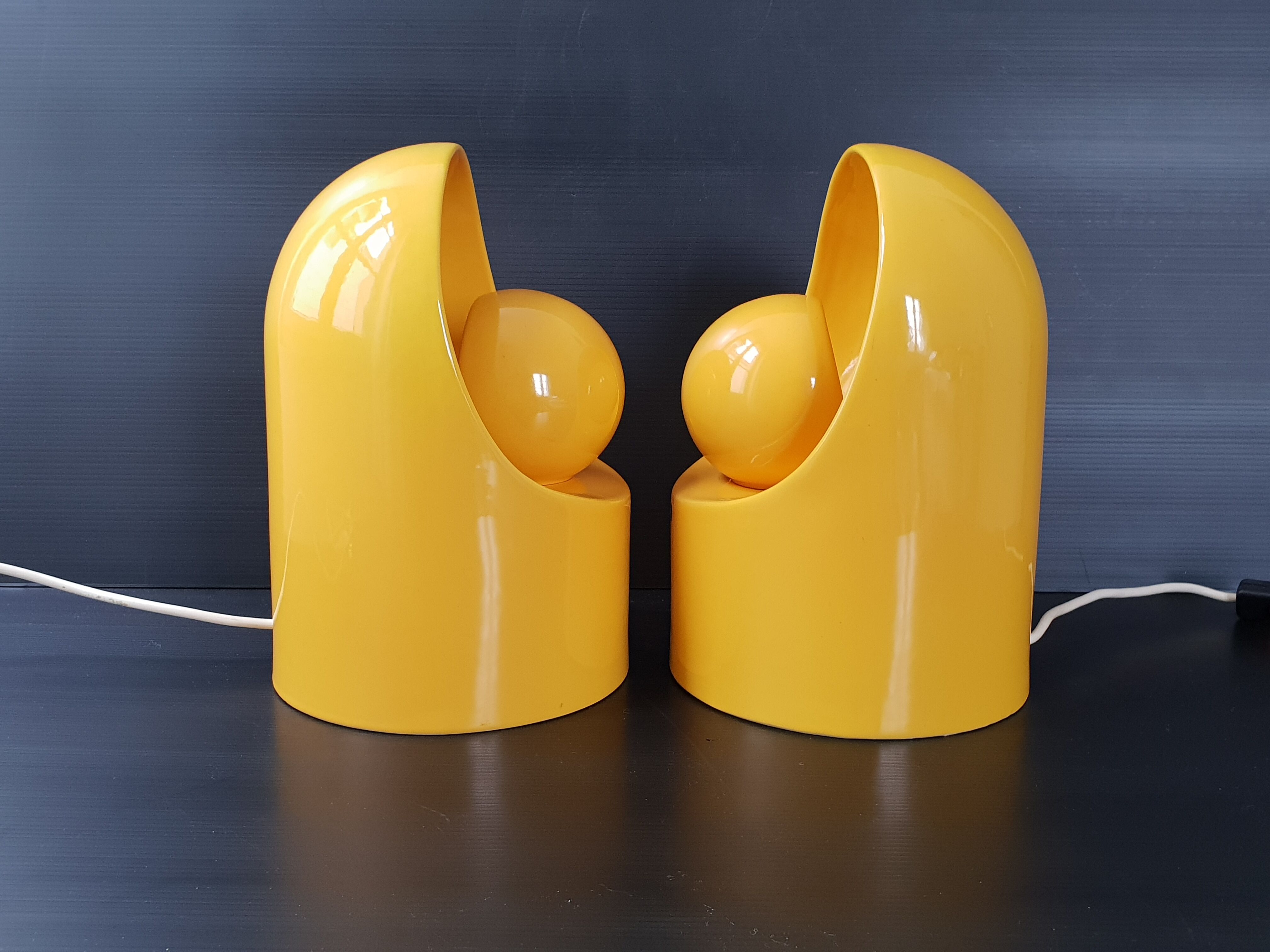 Pair of vintage SC3 lamps by Marcello Cuneo for Gabbianelli