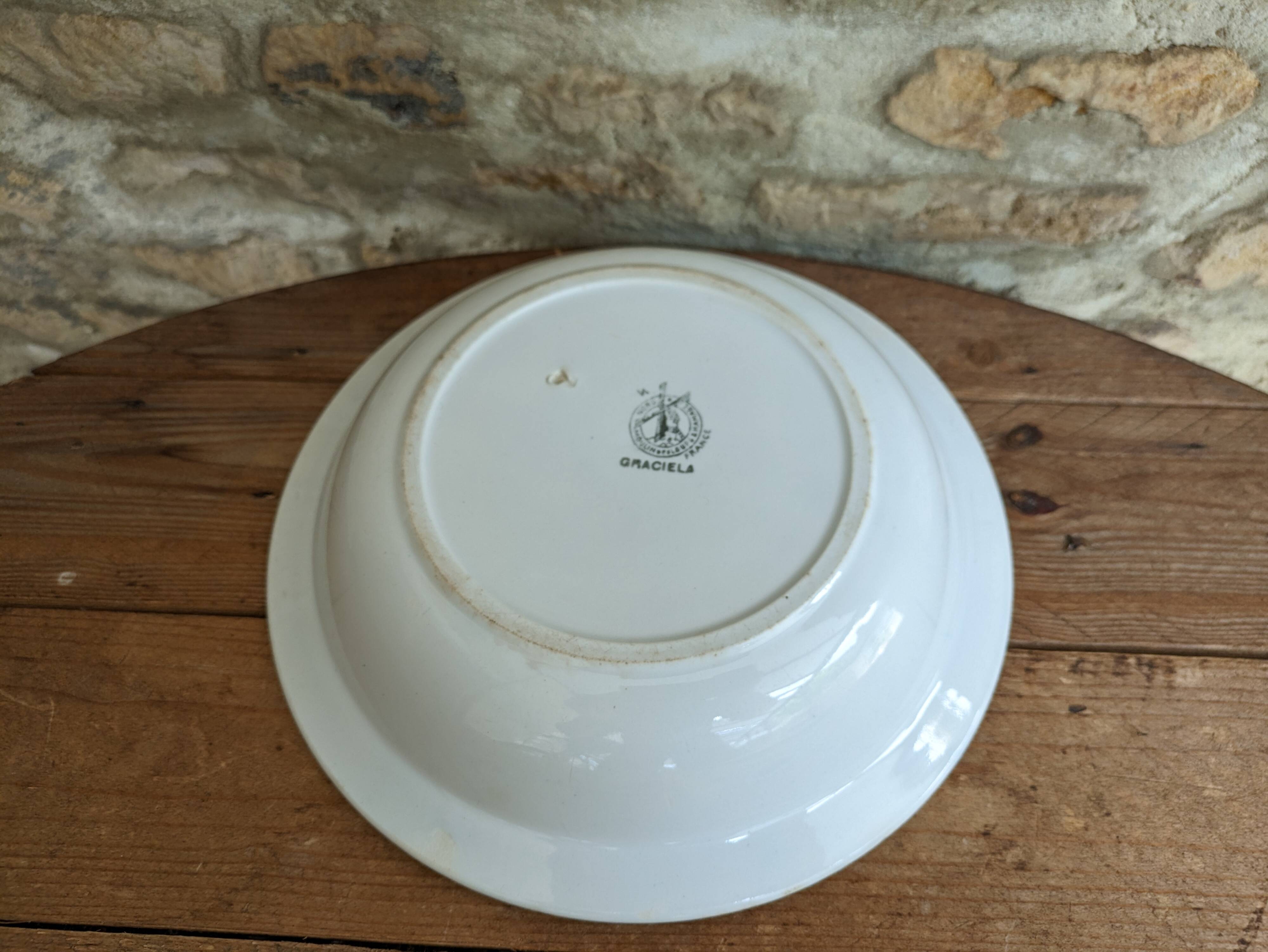 Ancien plat de service creux en céramique Moulin des loups & Hamage modèle Graciela