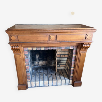 Wood fireplace mantle