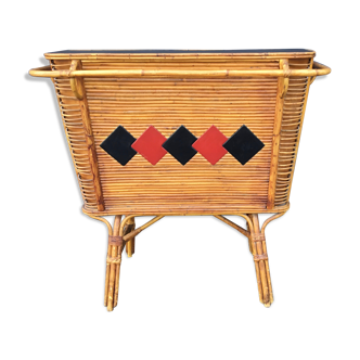 Rattan bar