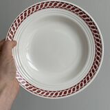 4 St Amand Ondine soup plates