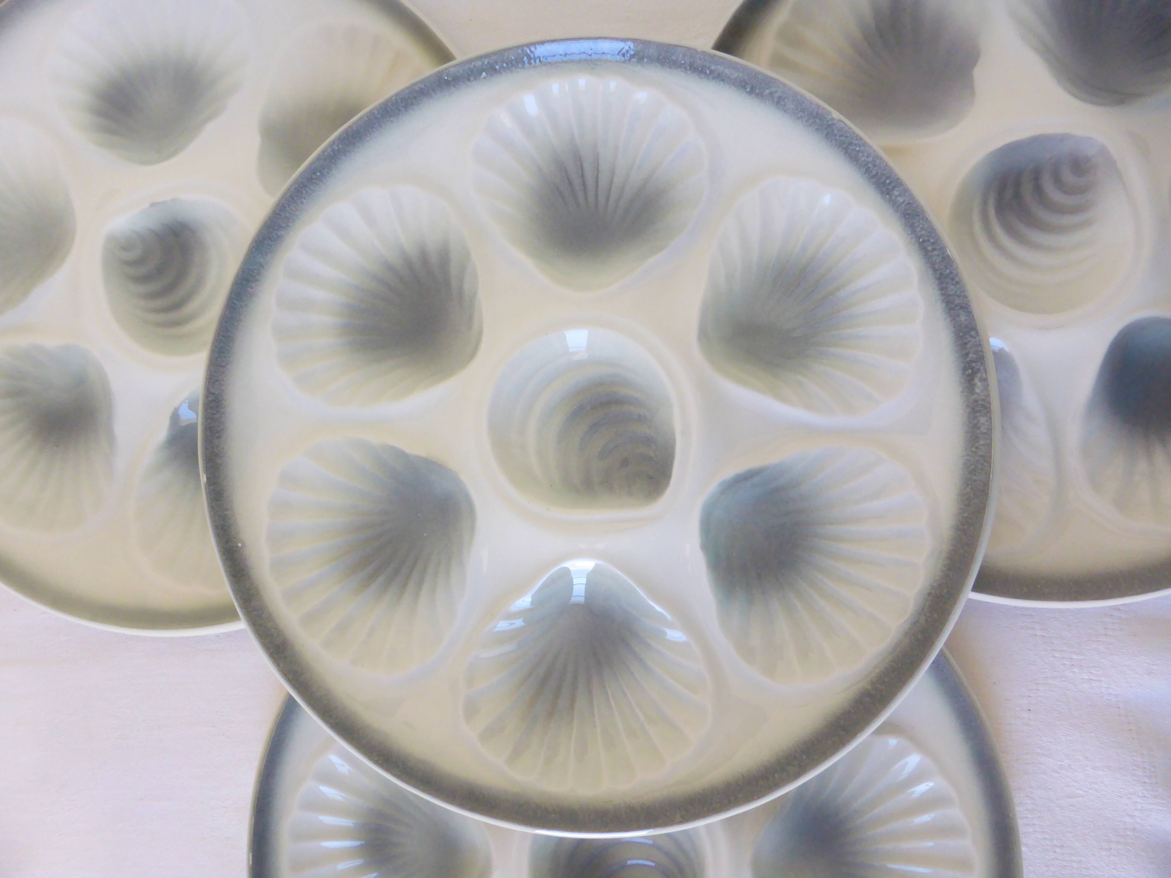 4 oyster plates Moulin des Loups 2106174