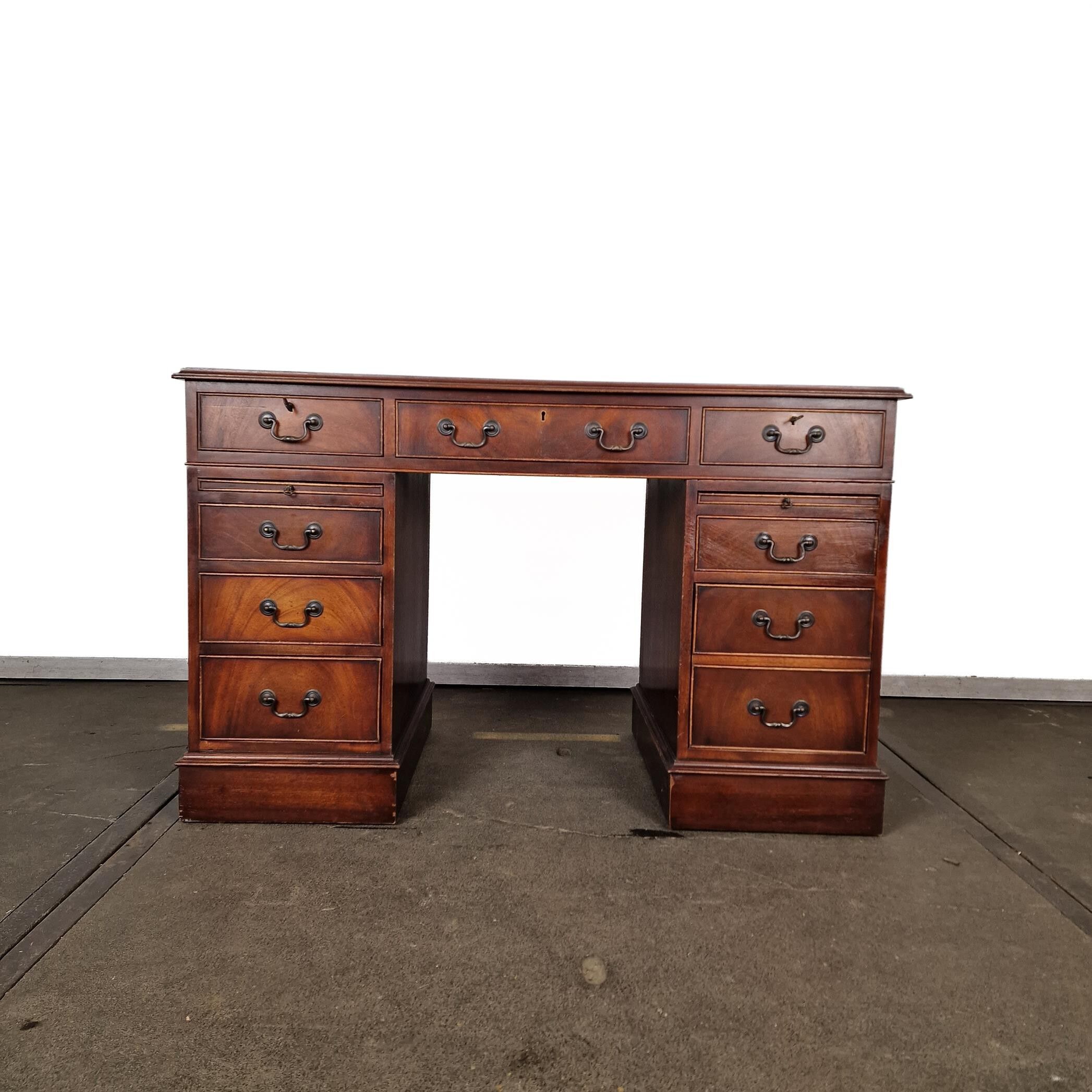 Vieux bureau vintage