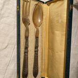 Spoon box and serving fork