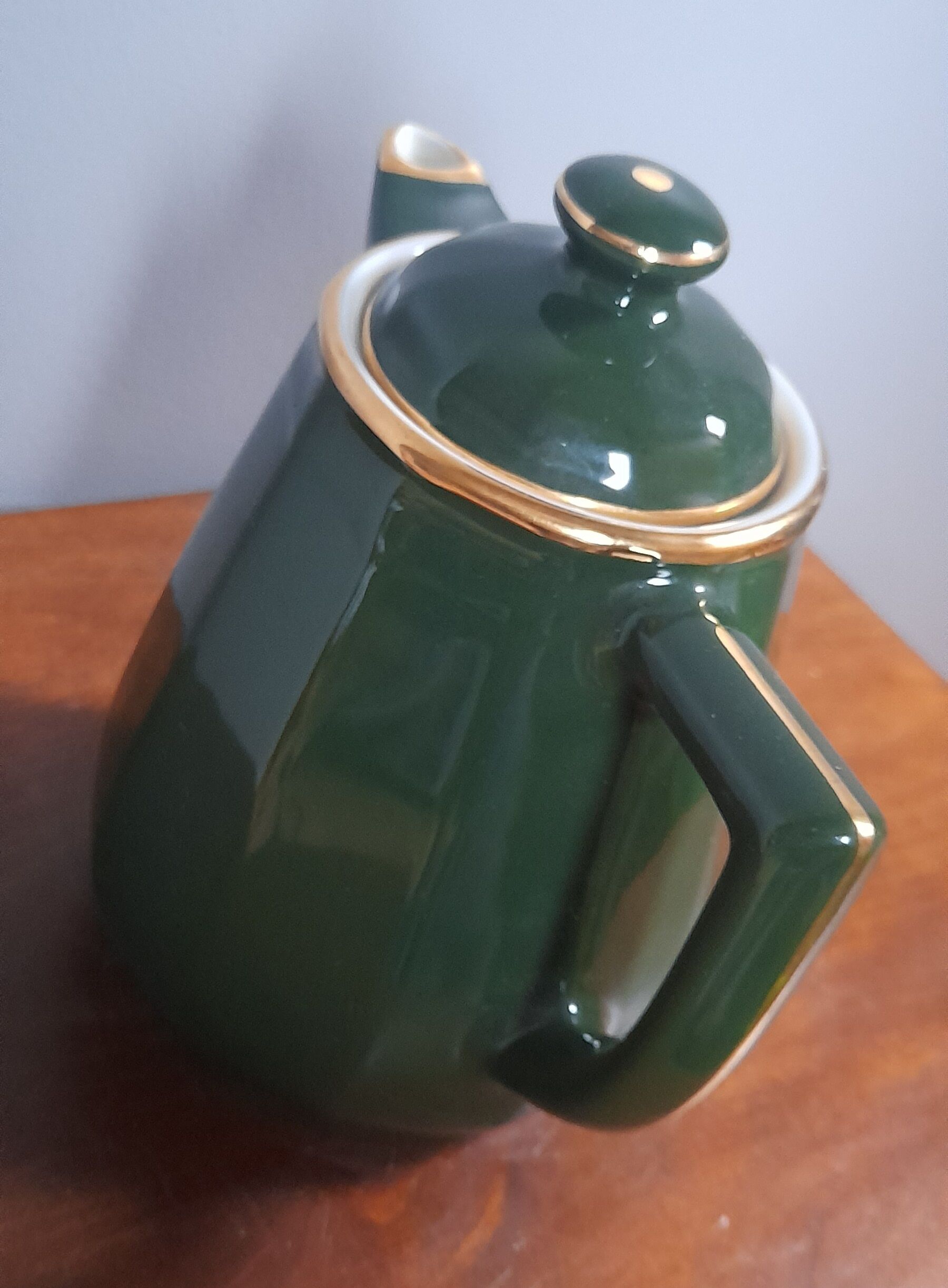 Teapot Apilcp Yves Deshoulières - Empire green and gold - 1980