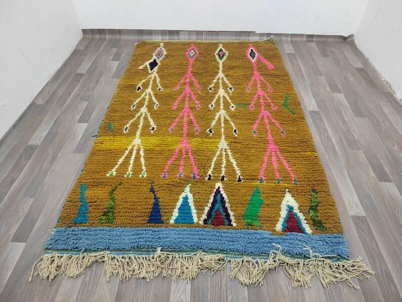 Traditional Moroccan rug 250cm x 150cm