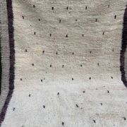 Magnificent handcrafted rug 250cm x 150cm