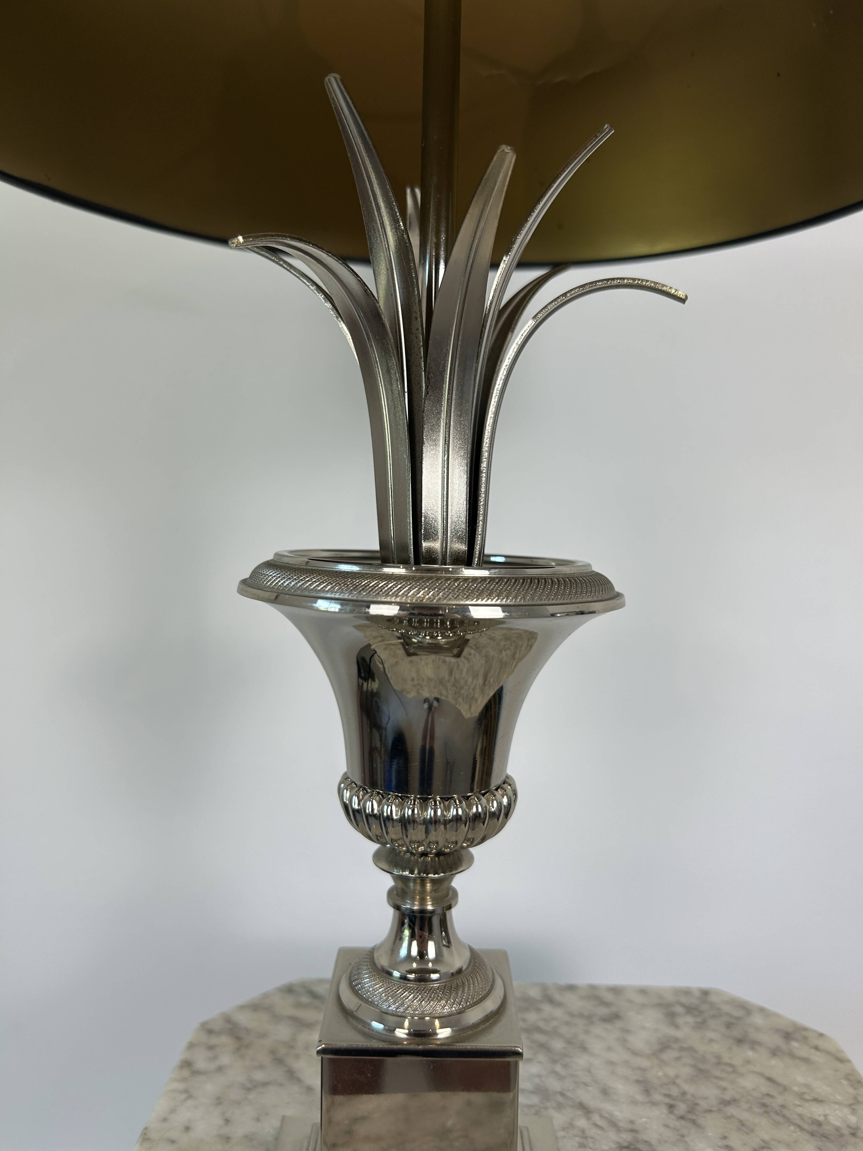 Belle lampe de table ananas - hollywood regency