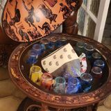 Bar globe terrestre on wheels