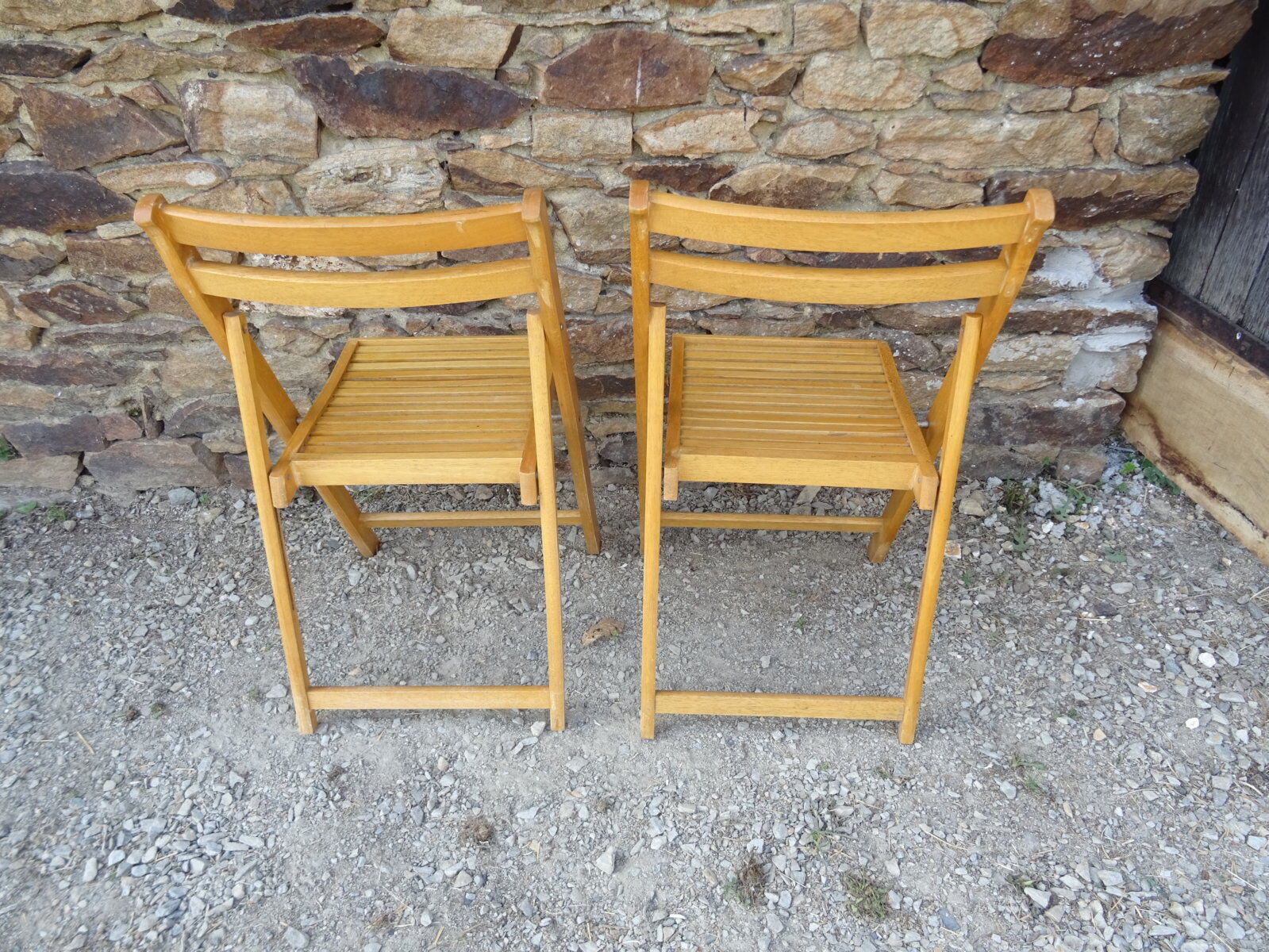 Series of 4 folding chairs in solid beech