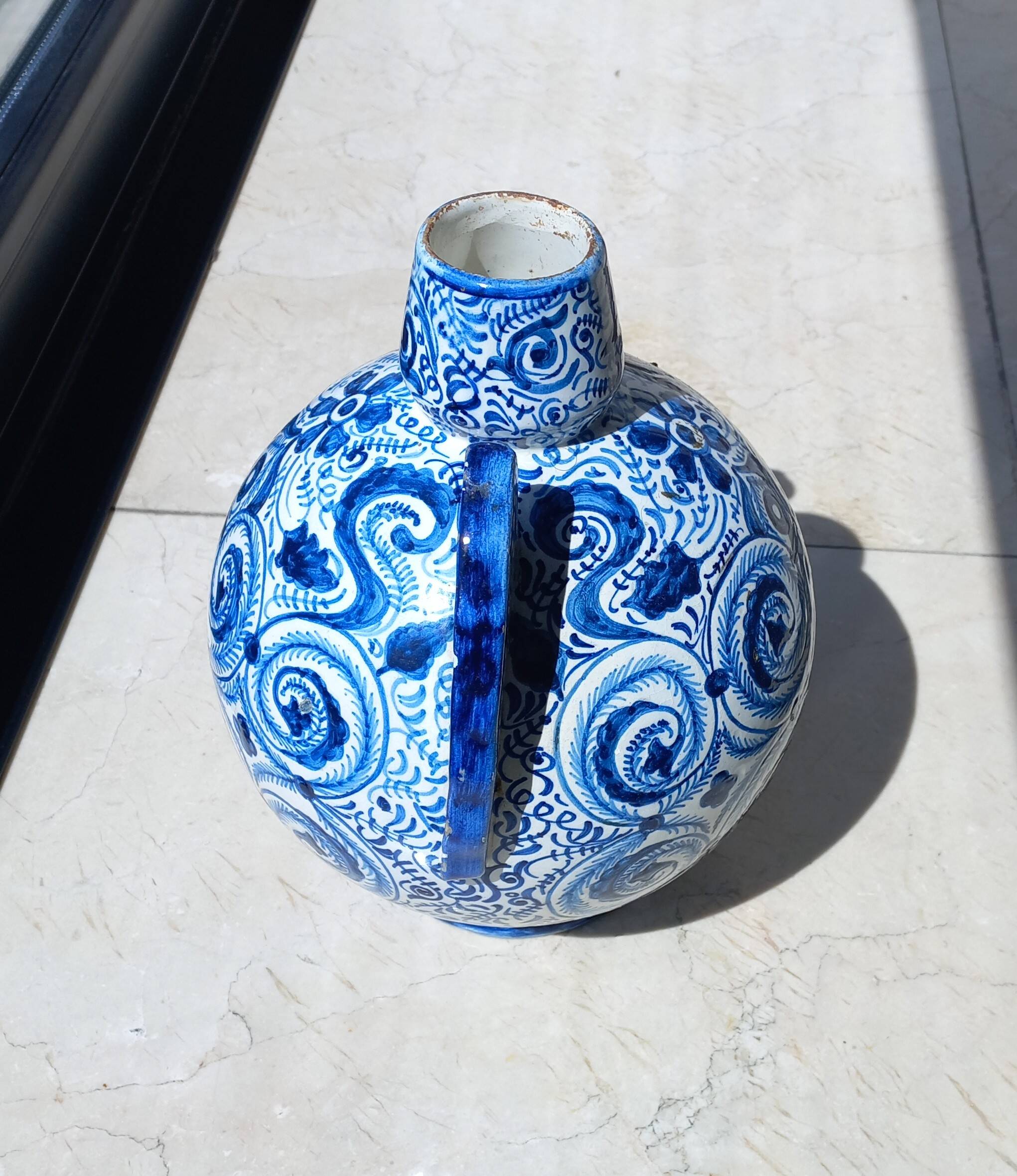 Alhambra style jug/vase