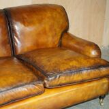 Howard & Son restored leather canapé, width 145 cm