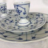 Breakfast coquetiers and porcelain plates
