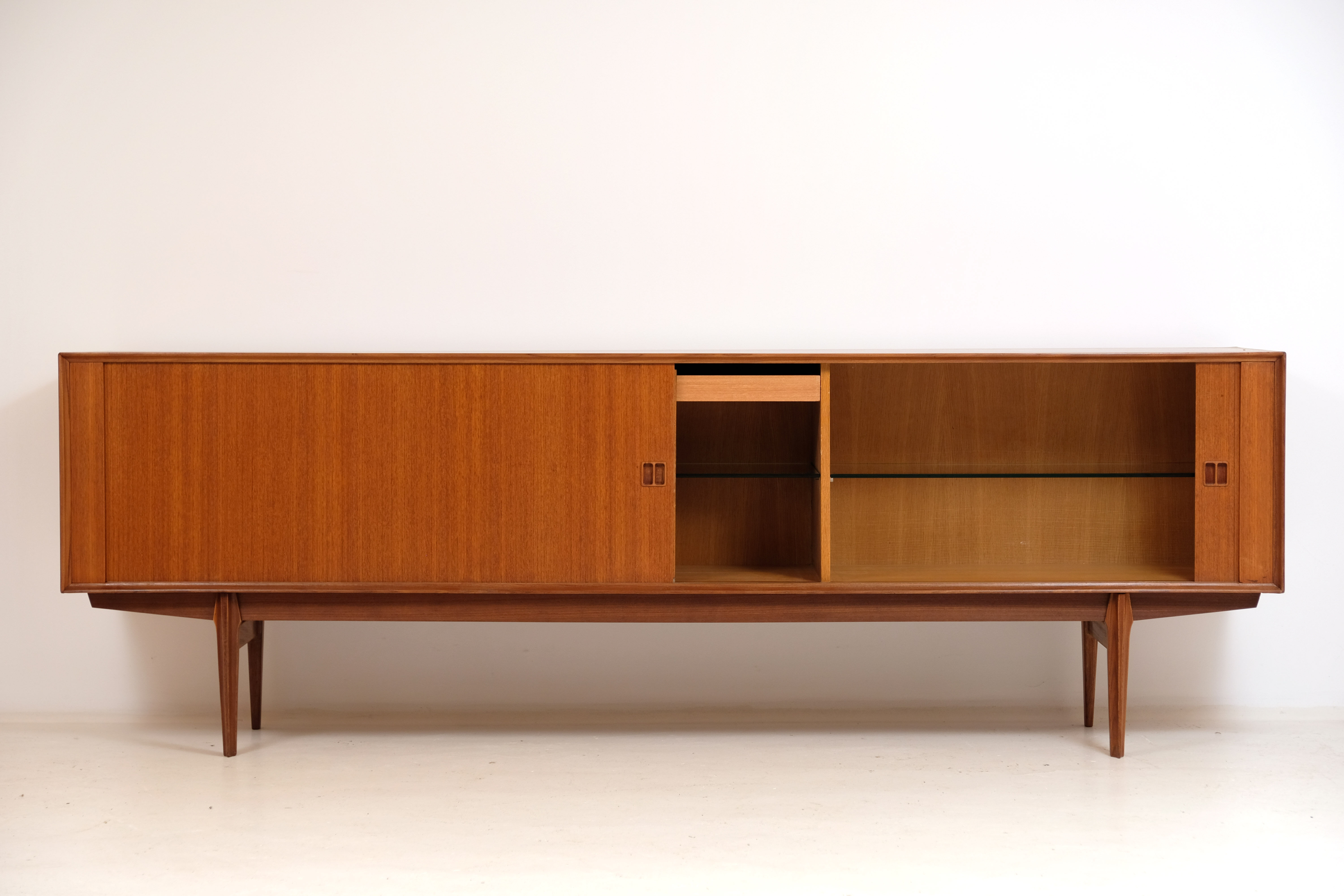Enfilade Drum teak by Oswald Vermaercke for V Form 1960's