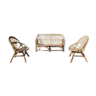 Sofa and its two vintage rattan armchairs