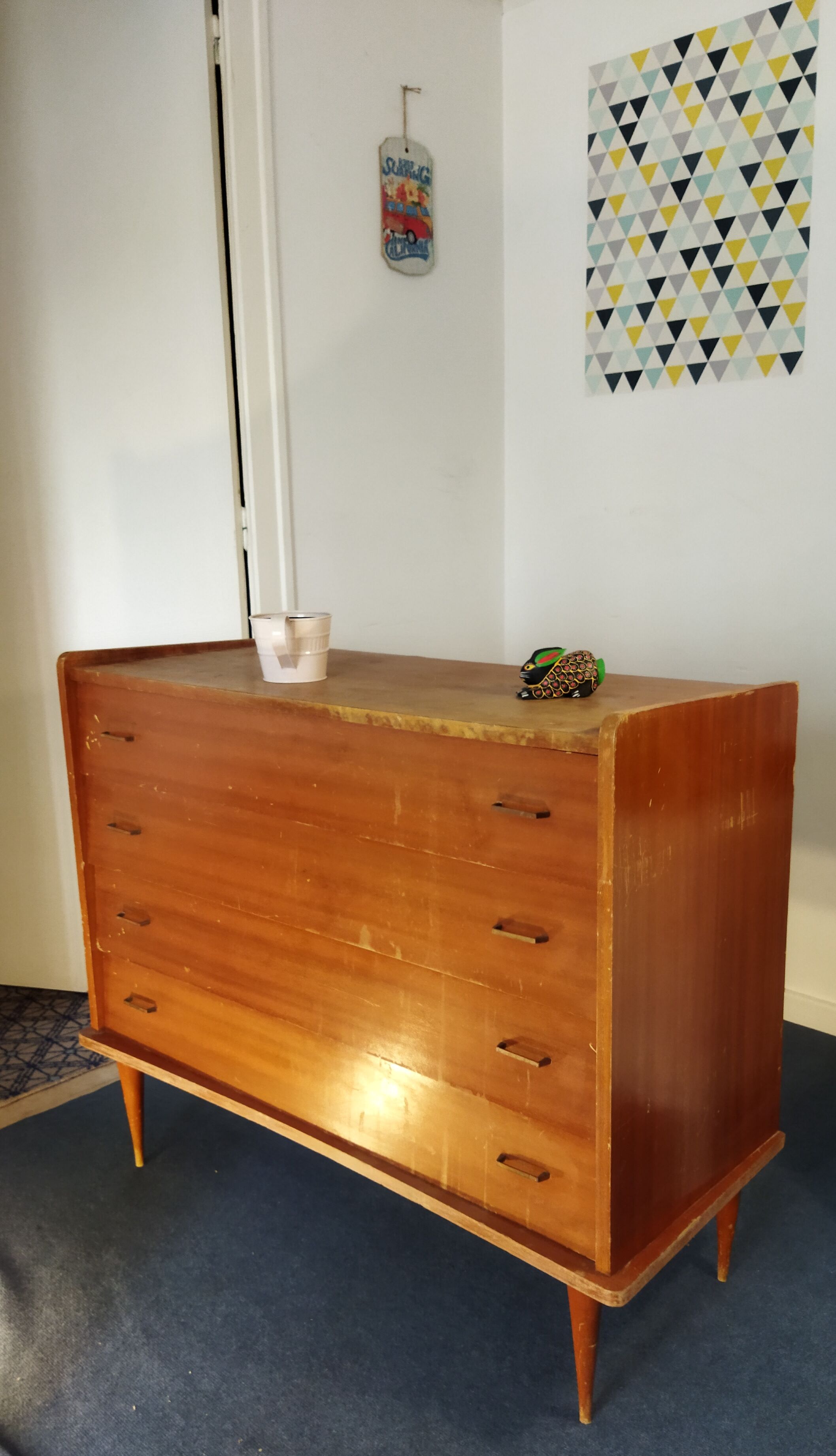 Vintage dresser