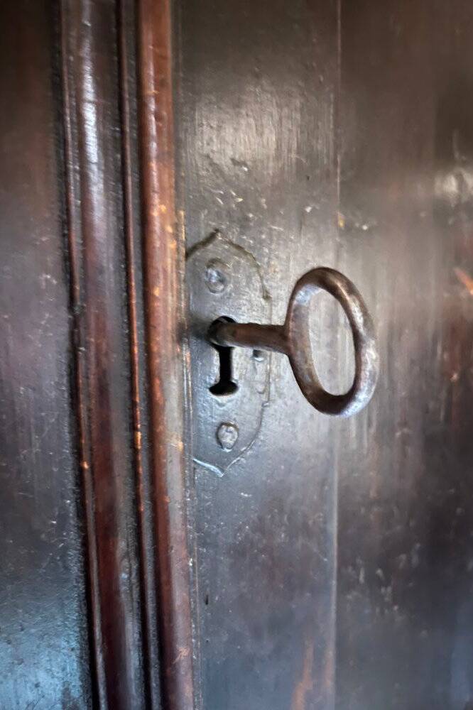 Armoire de cuisine du Valais XIXème