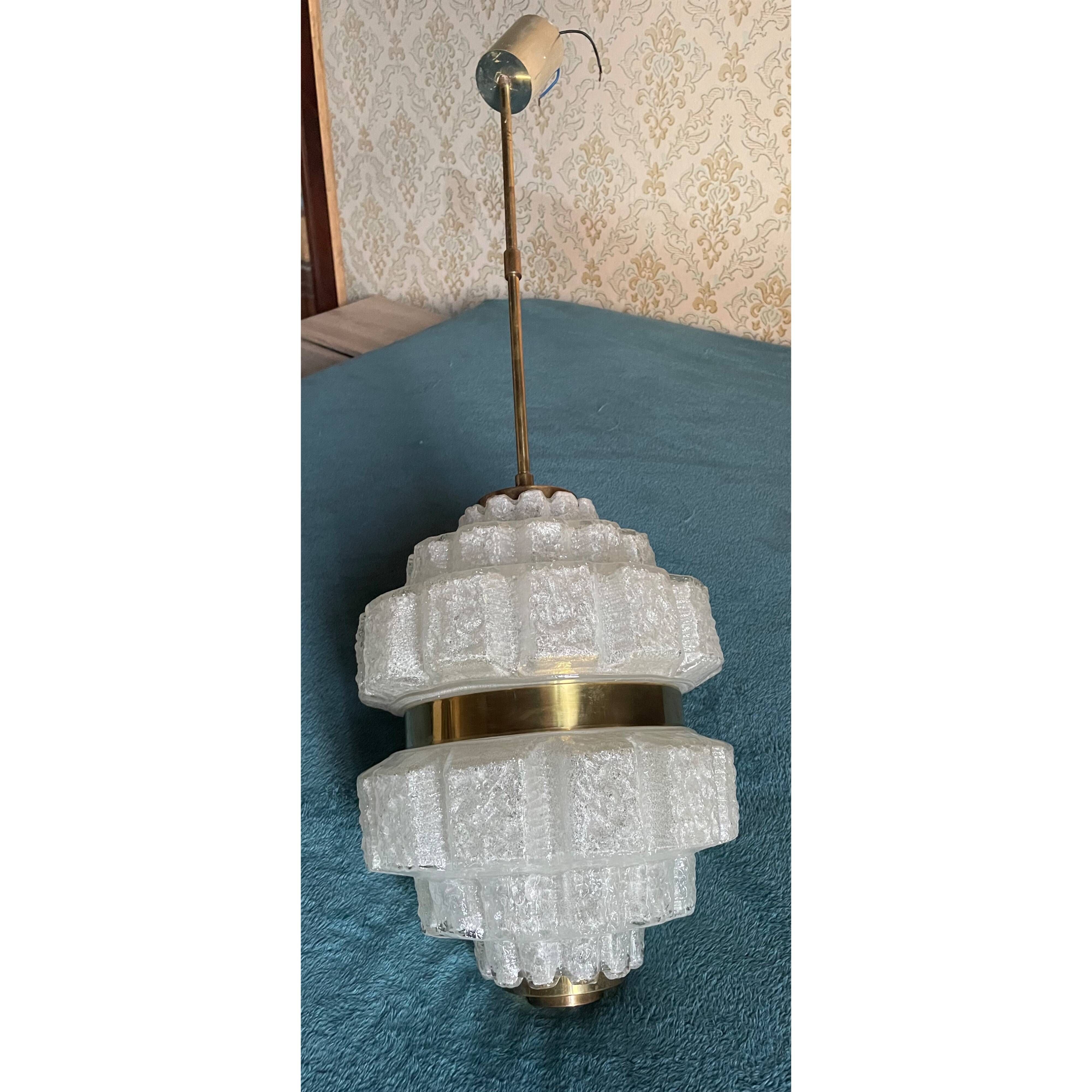 Pendant light/chandelier in molded glass and brass - 70s