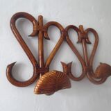Rattan hanger
