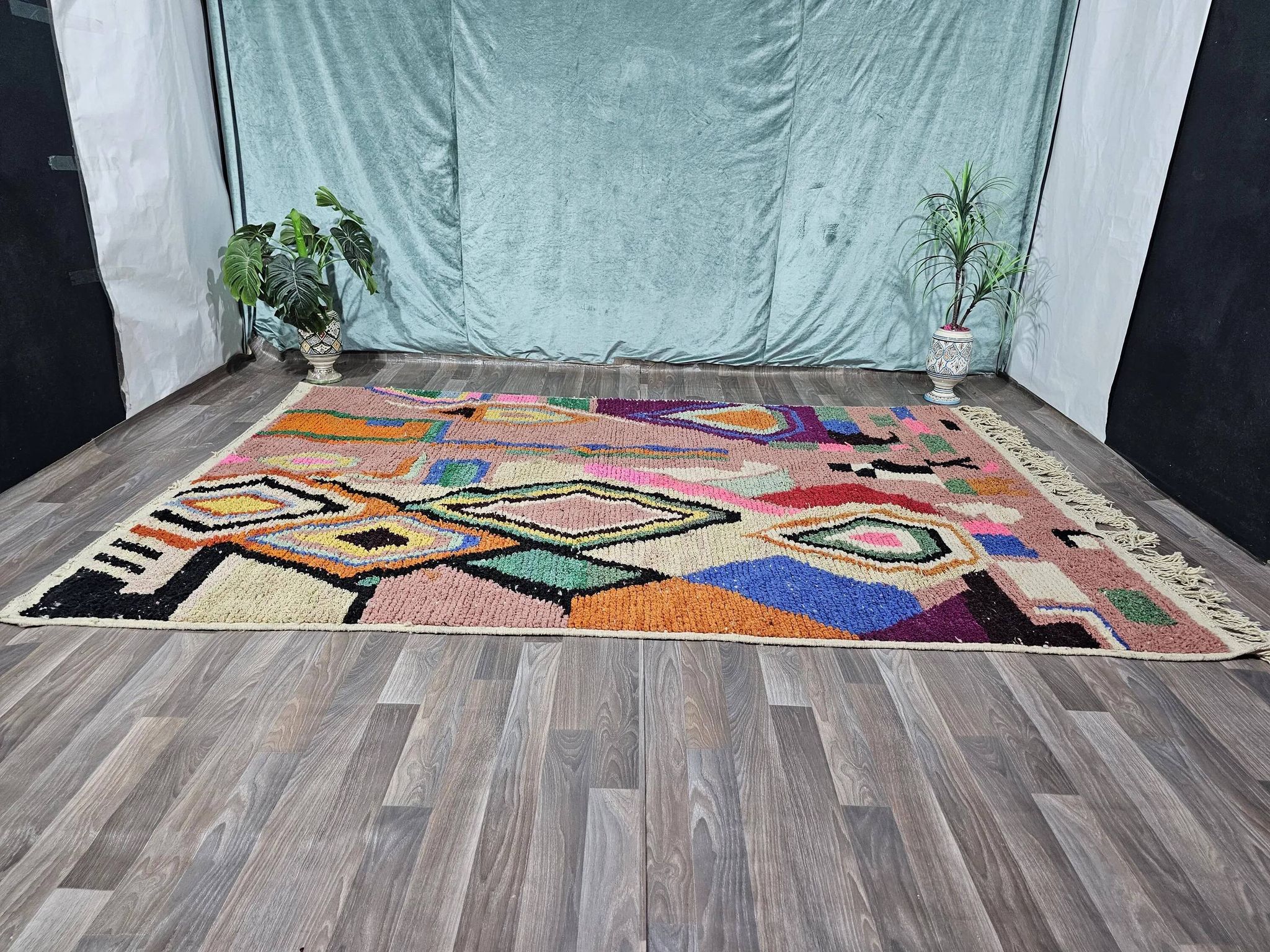 Unique Moroccan rug made of natural wool, 2.5x1.5 m.
