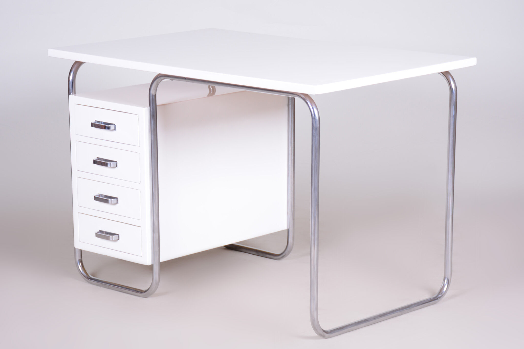 White Bauhaus desk made in 1930s Czechia by Robert Slezak