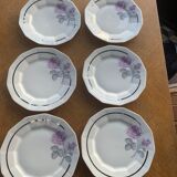 6 small plates in porcelain art deco octagonal shape pattern of roses.