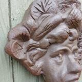 Child's face sculpture