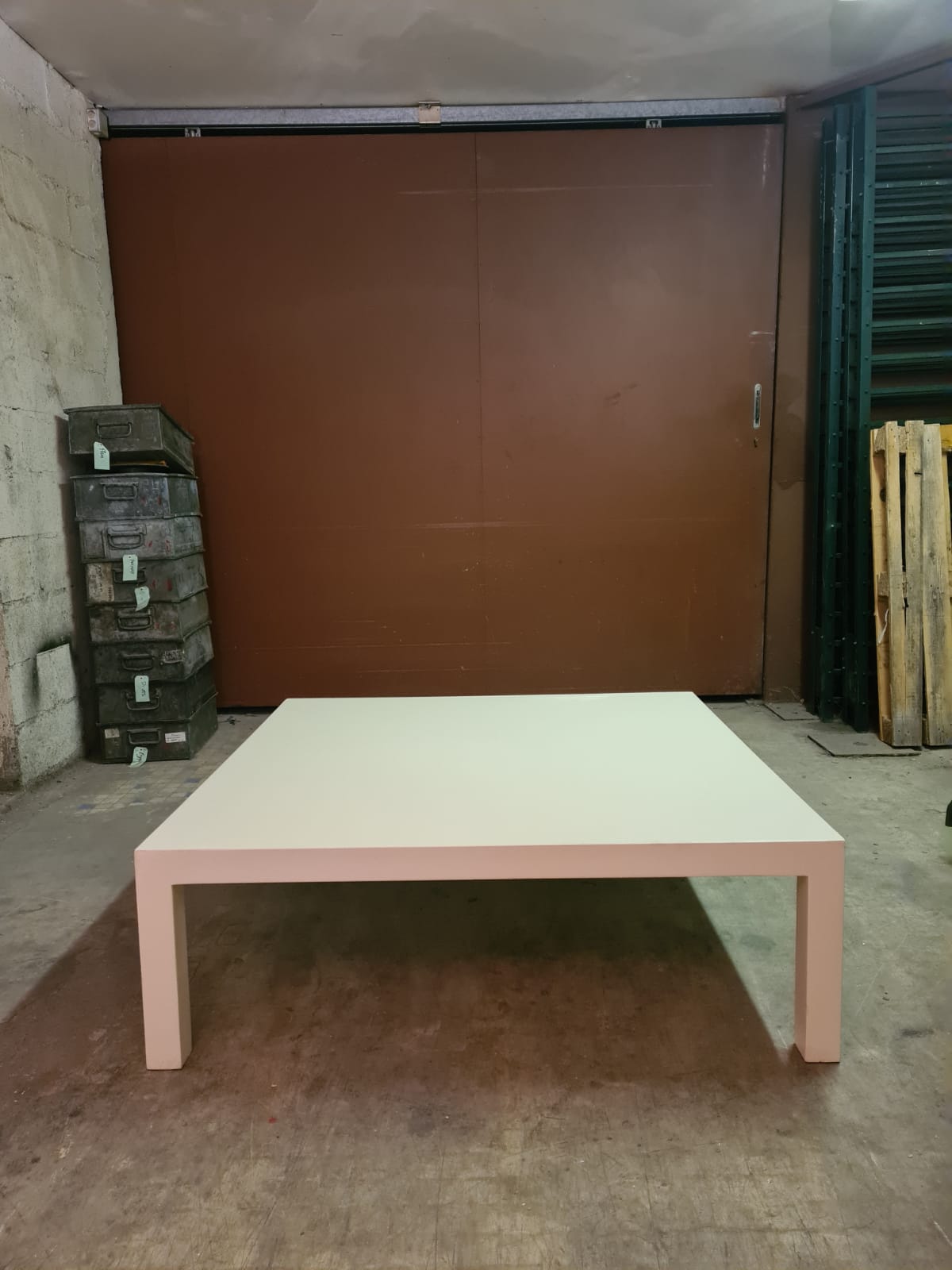 Table basse vintage bois massif