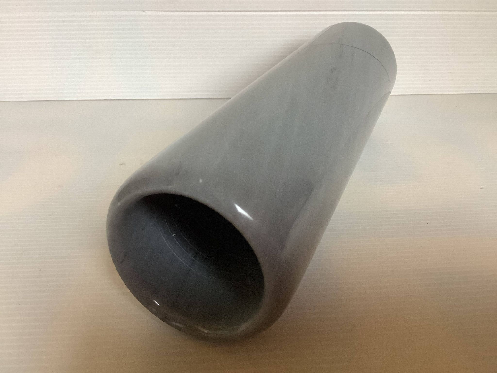 Vase rouleau marbre Mageia Giulio Lazzotti Italy