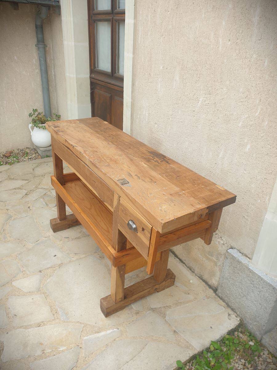Old workbench