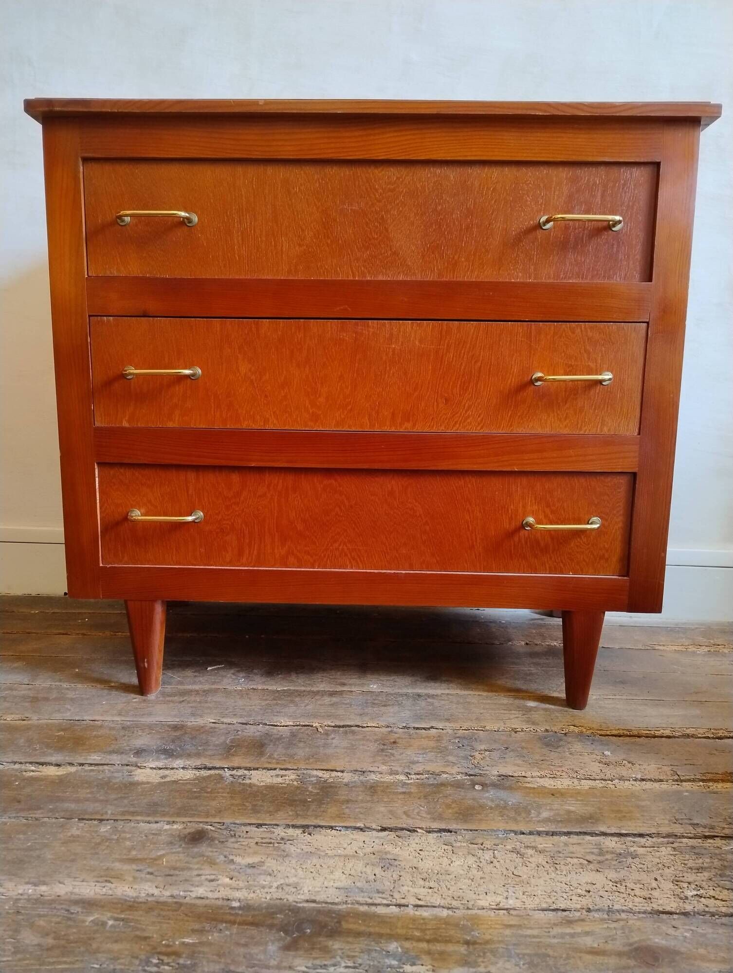 Commode vintage