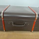 Old storage trunk / suitcase