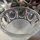 Large vintage vase in thick glass with picot finish from the 1950s/1960s