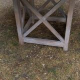 Round table in limed oak