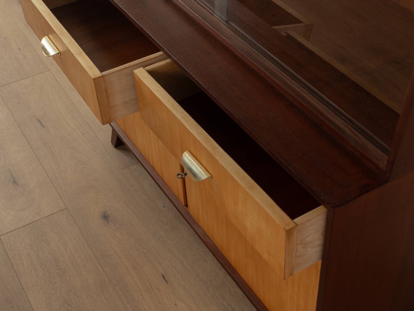 1950s Showcase, two-toned