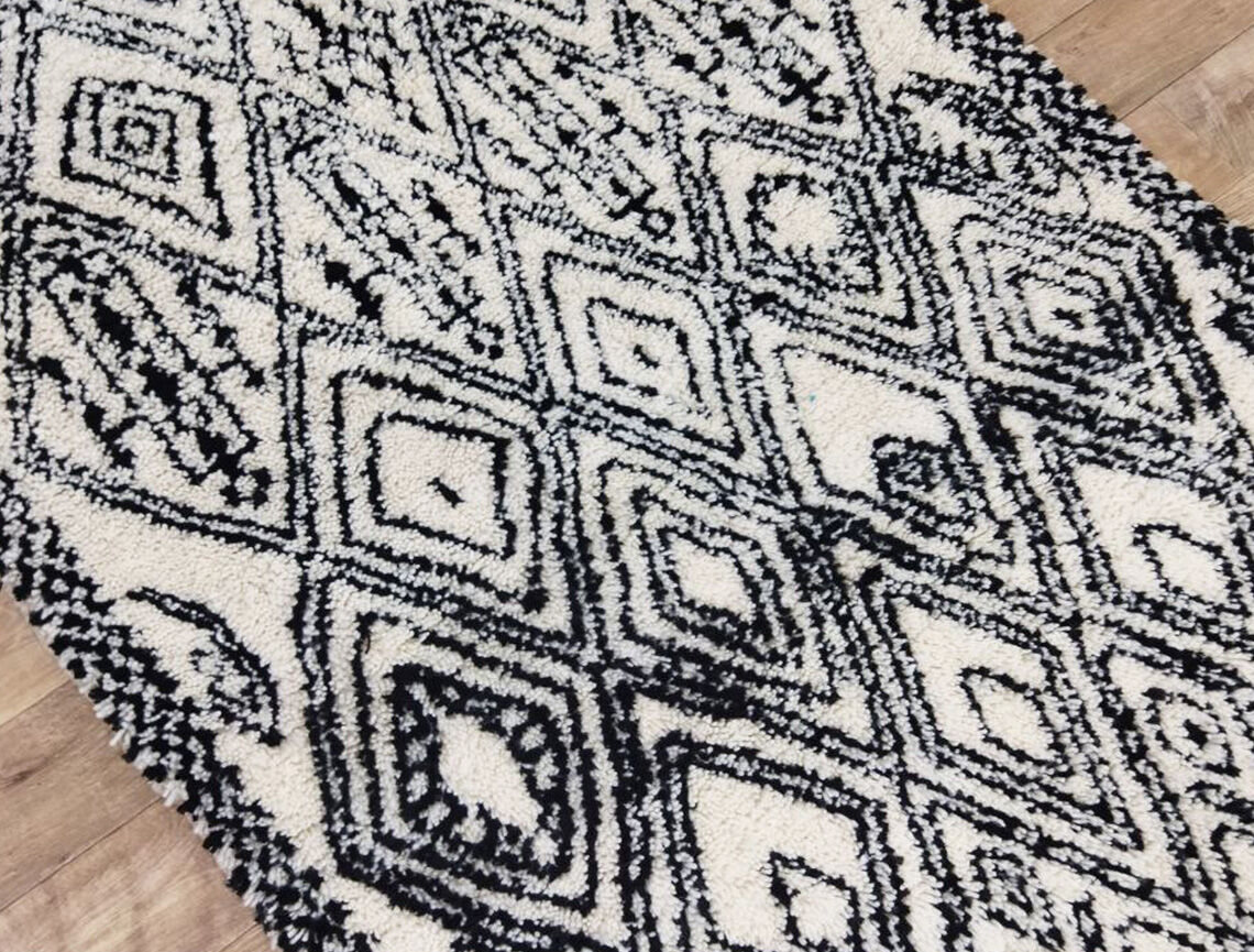 Moroccan carpet 246x146cm